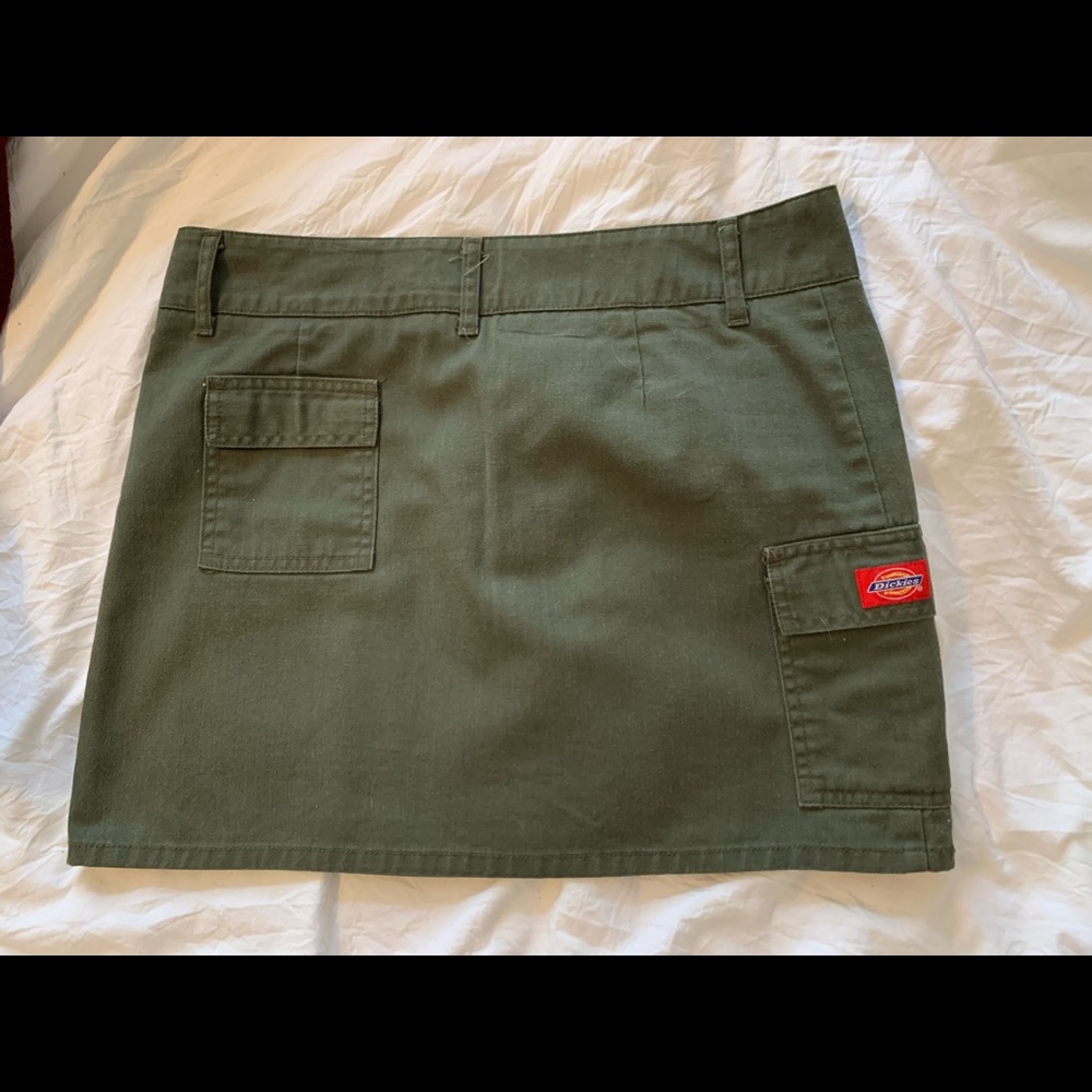 Dickies womens mini skirt size 6